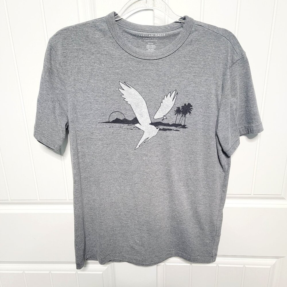 American Eagle Mens Size Small Super Soft Graphic T-Shirt Gray EUC